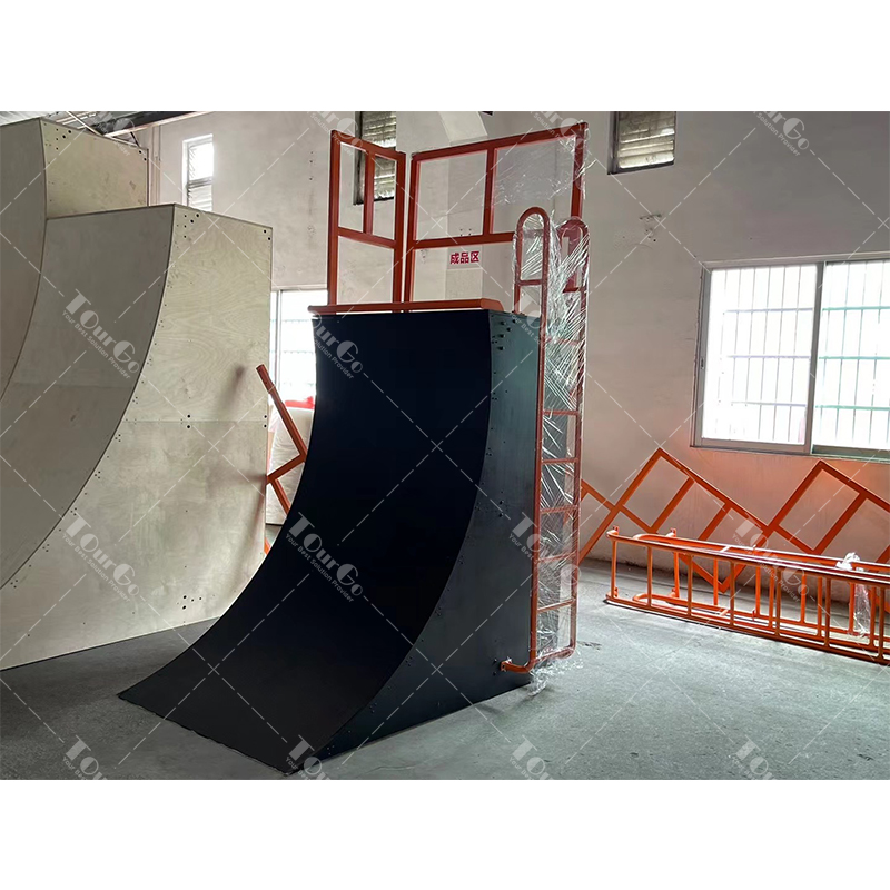Kids Outdoor Ninja Course - Maßgefertigte Indoor-Outdoor-Kinder-Warped-Wall für Ninja Warrior Hindernisparcours
